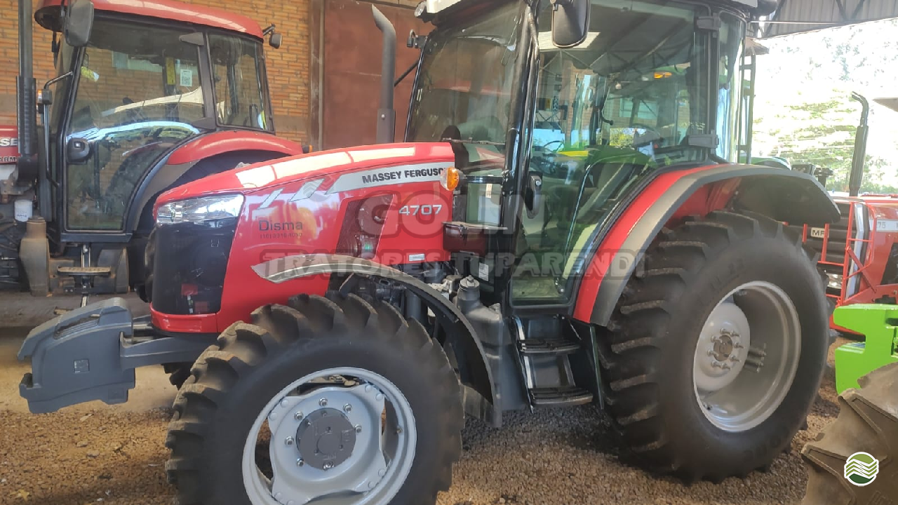 TRATOR MASSEY FERGUSON MF 4707 Tração 4x4 Golin Tratores TUPARENDI RIO GRANDE DO SUL RS